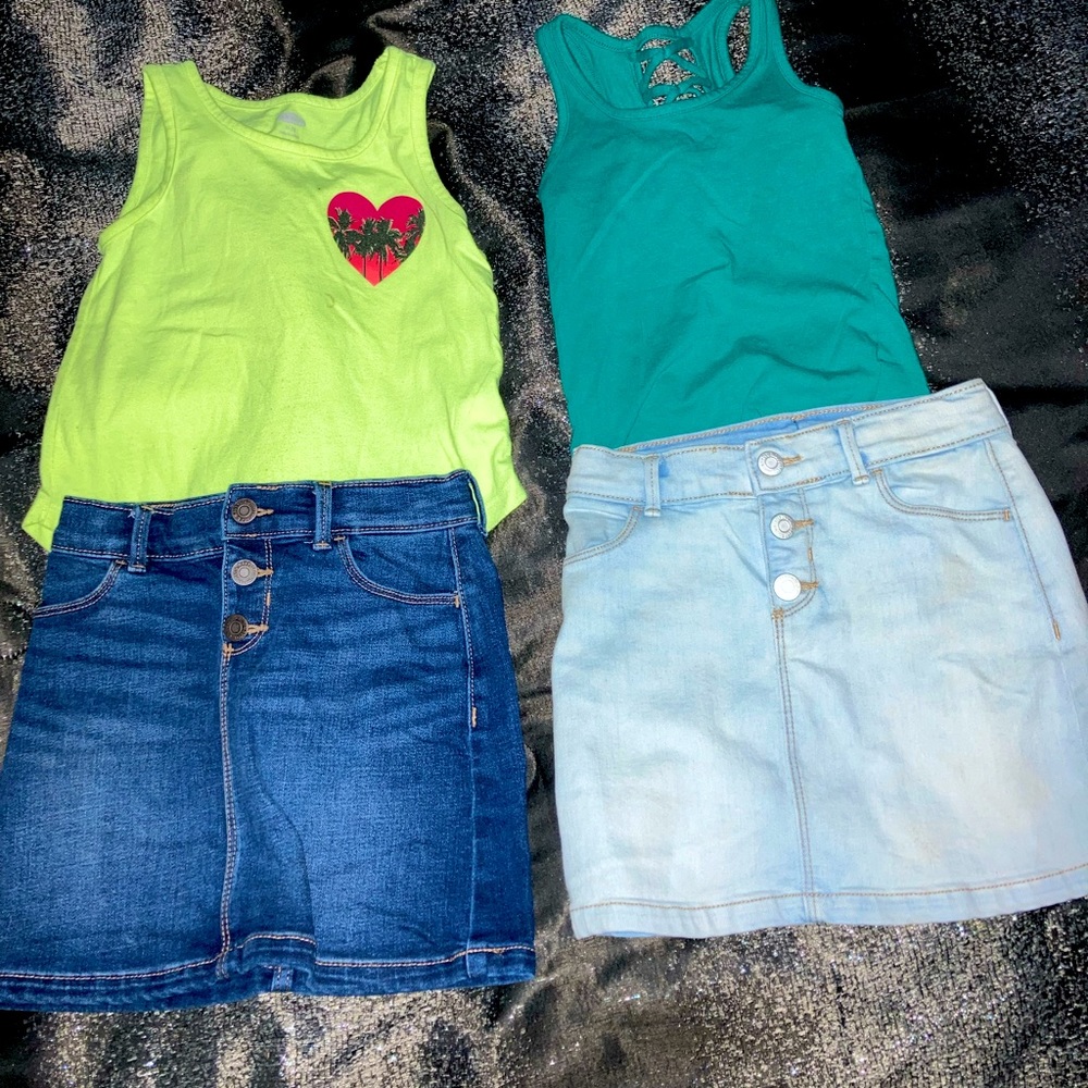 Old Navy skirt and tank top set. Size 5.